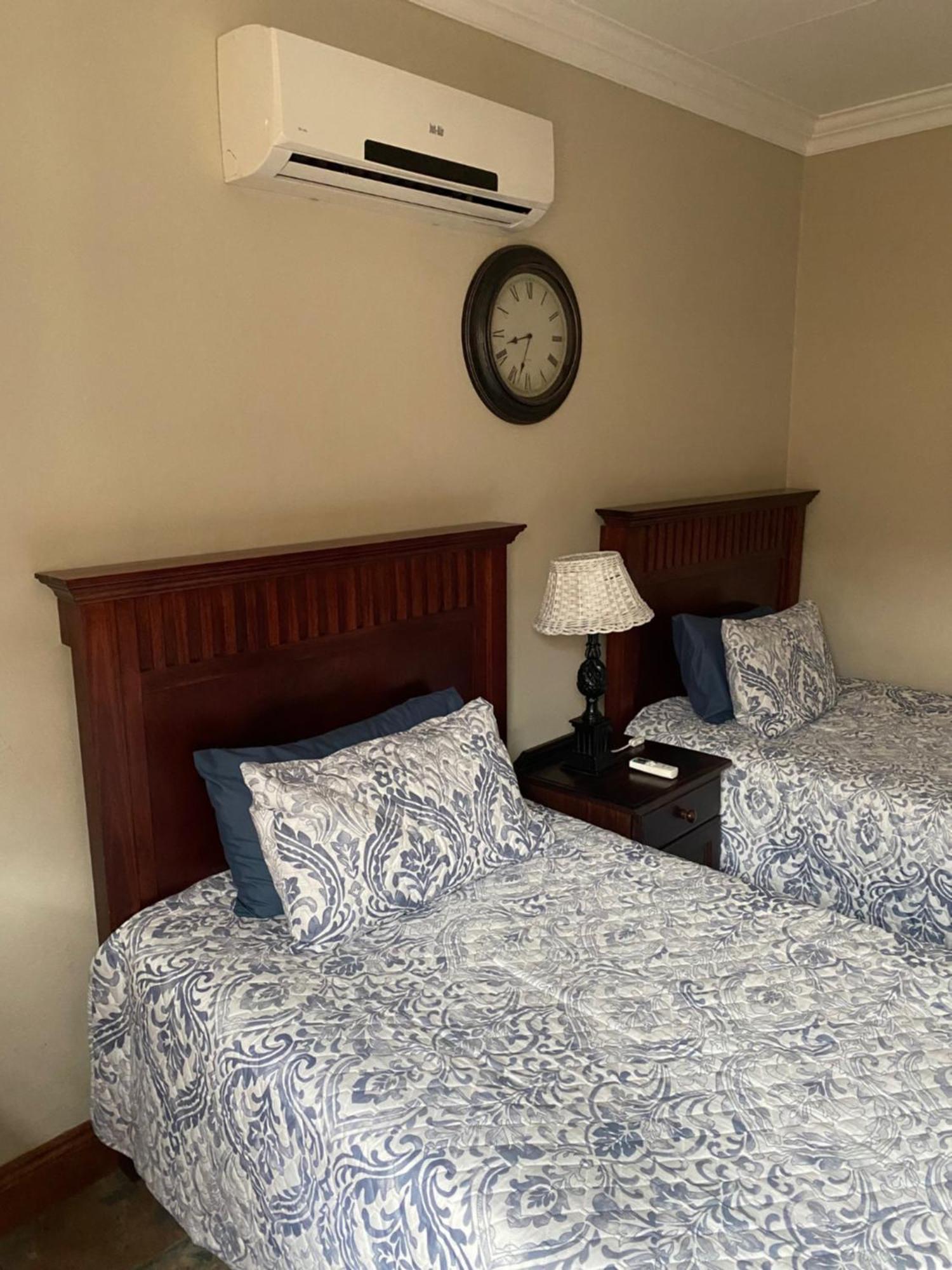 Macgregors Guest House Претория Экстерьер фото