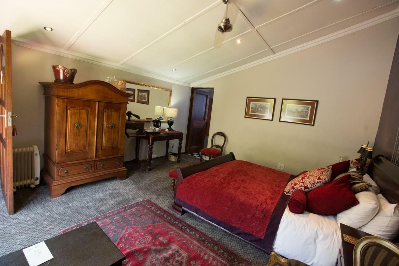Macgregors Guest House Претория Экстерьер фото